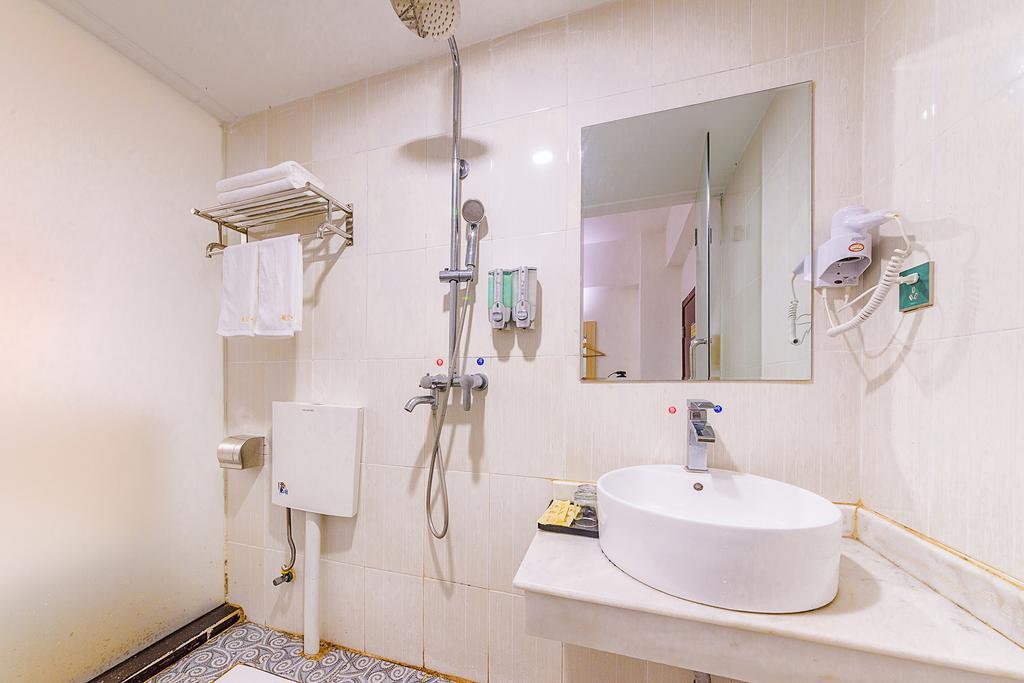 Guangzhou Airport Voyage Service Apartment Baiyun Airport Экстерьер фото